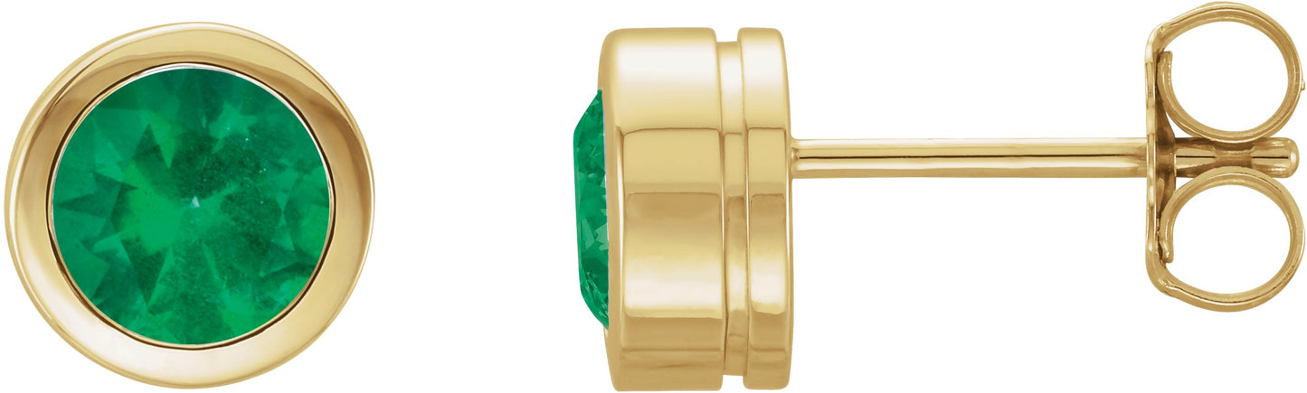 Round Bezel-Set Birthstone Stud Earrings - Natural Emerald