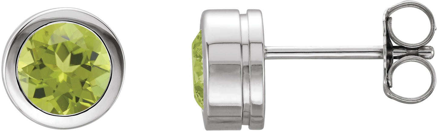 Round Bezel-Set Birthstone Stud Earrings - Natural Peridot