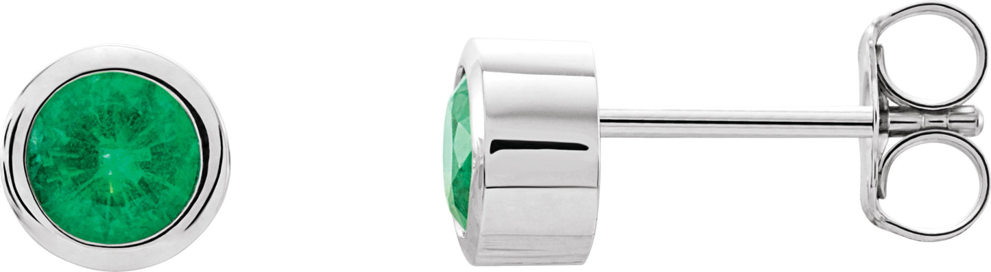 Round Bezel-Set Birthstone Stud Earrings - Natural Emerald