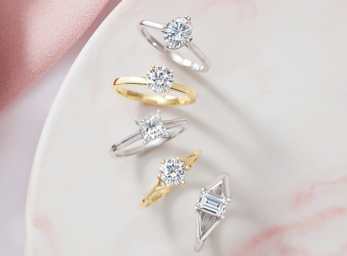 Solitaire_Engagement_Rings