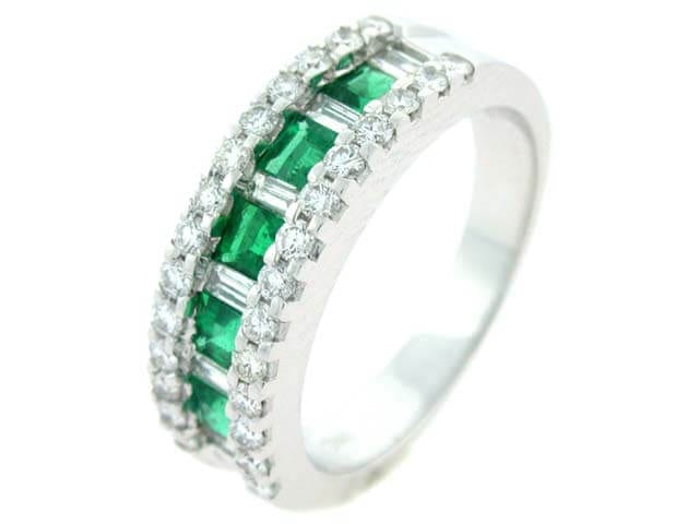 18kt white gold colombian emerald ring
